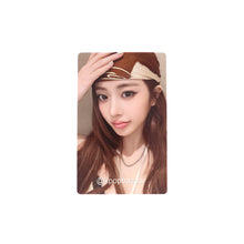Load image into Gallery viewer, LE SSERAFIM 'PUREFLOW' pt.1 Weverse FS Benefit Photocard
