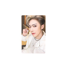 Load image into Gallery viewer, AND2BLE 'Sequence 01: Curiosity' Weverse POB Benefit Photocard
