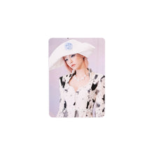 Load image into Gallery viewer, ITZY 'Motto' Withmuu POB Benefit Photocard

