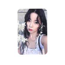 Load image into Gallery viewer, NMIXX &#39;A Midsummer NMIXX&#39;s Dream&#39; Soundwave POB Photocard
