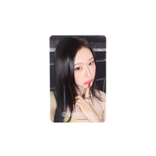 Load image into Gallery viewer, ITZY 'Motto' Music Plant POB Benefit Photocard
