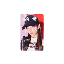 Load image into Gallery viewer, ITZY 3rd World Tour 'TUNNEL VISION' in Japan Official MD POB Benefit Photocard
