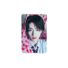 Load image into Gallery viewer, ZEROBASEONE &#39;Cinema Paradise&#39; Withmuu Lucky Draw Benefit Photocard
