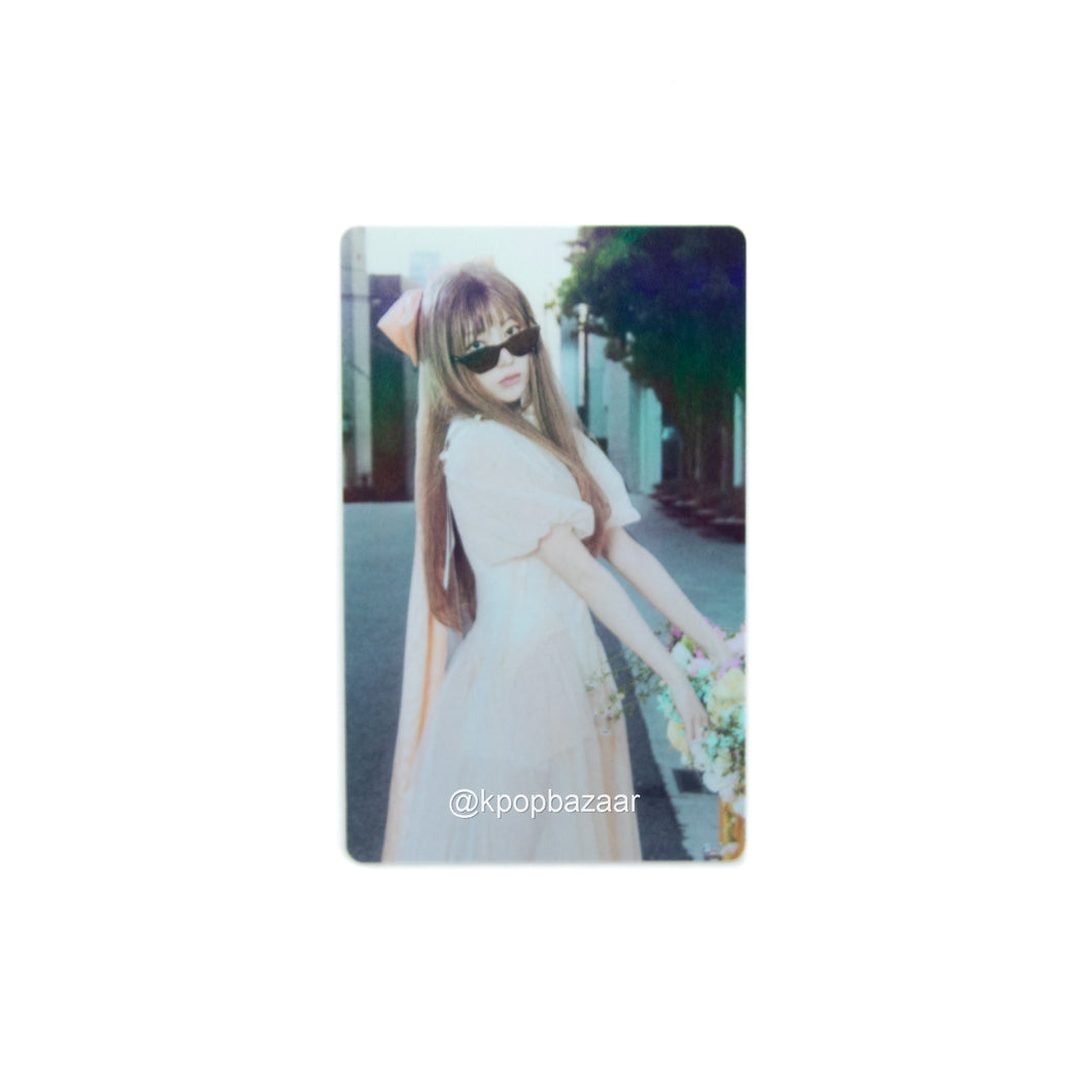 LE SSERAFIM ‘CRAZY’ Weverse POB Benefit Photocard