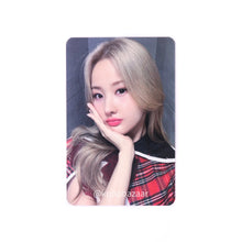 Load image into Gallery viewer, KISS OF LIFE &#39;KISS OF LIFE&#39; Makestar VC Benefit Photocard
