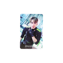 Load image into Gallery viewer, Stray Kids '2nd World Tour MANIAC in Seoul' Official Random Photocard
