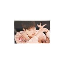 Load image into Gallery viewer, Stray Kids World Tour 'dominATE JAPAN' Kuji Benefit Sticker
