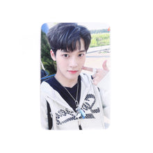 Load image into Gallery viewer, xikers &#39;HOUSE OF TRICKY : HOW TO PLAY&#39; Apple Music Lucky Draw Benefit Photocard

