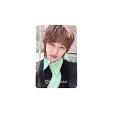 Load image into Gallery viewer, hrtz.wav 'The Second Wave : MOMENTUM' Apple Music POB Benefit Photocard
