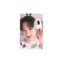 Load image into Gallery viewer, hrtz.wav 'The Second Wave : MOMENTUM' Apple Music POB Benefit Photocard
