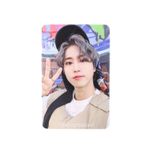 Load image into Gallery viewer, Stray Kids &#39;5-Star&#39; Music Plant POB Benefit Photocard
