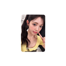 Load image into Gallery viewer, Hearts2Hearts 'Lemon Tang' Soundwave Lucky Draw Round 3 Benefit Photocard
