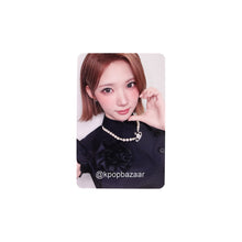 Load image into Gallery viewer, Hearts2Hearts 'Lemon Tang' Makestar Lucky Draw Benefit Photocard
