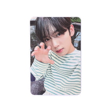 Load image into Gallery viewer, ZEROBASEONE &#39;Youth In The Shade&#39; Soundwave Lucky Draw Artbook Benefit Photocard
