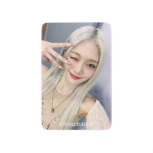 Load image into Gallery viewer, EVERGLOW &#39;All My Girls&#39; Apple Music Lucky Draw Benefit Photocard

