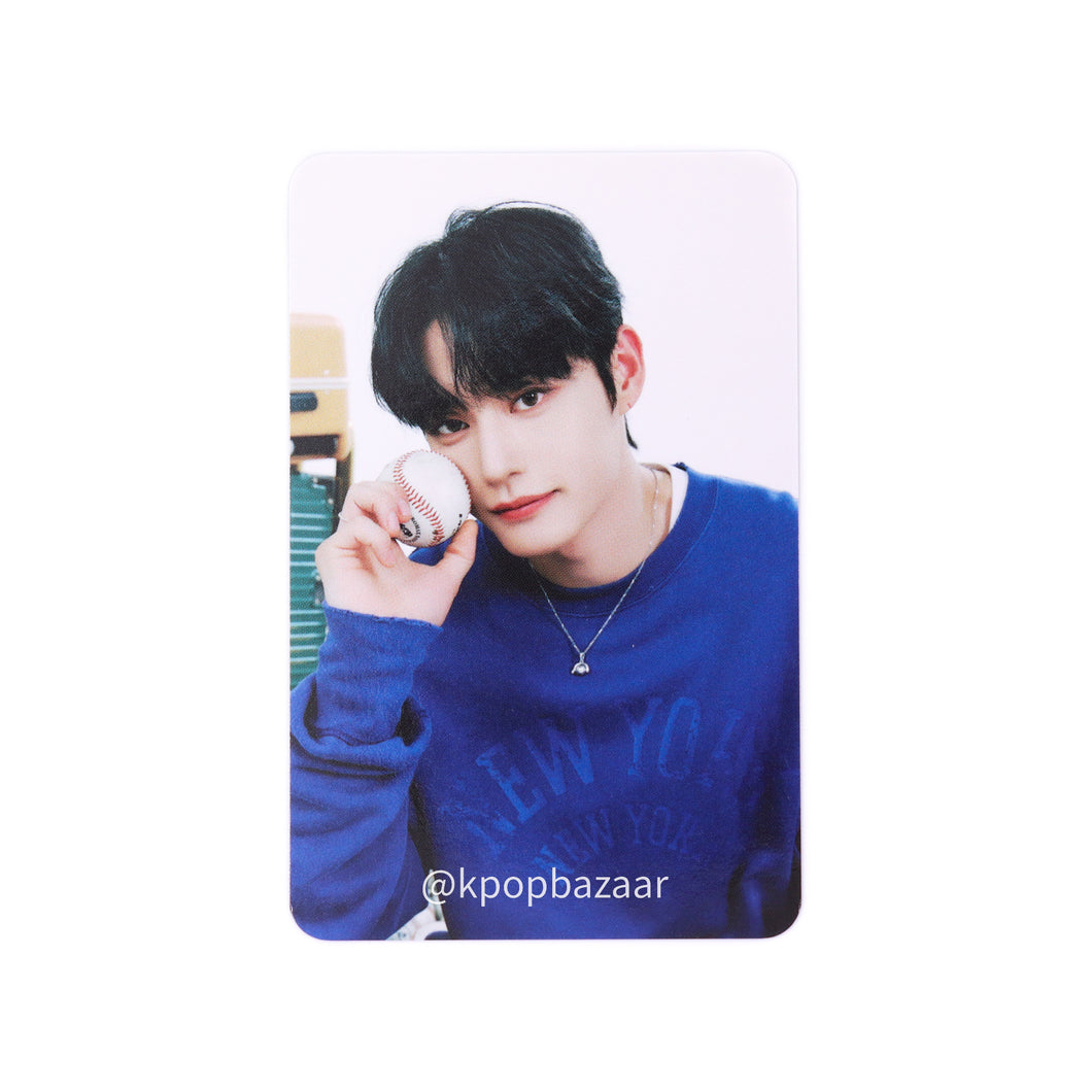 ZEROBASEONE 'The Moving Seoul Pop-Up' Week 1 Benefit Photocard