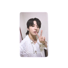 Load image into Gallery viewer, JUNGKOOK &#39;GOLDEN&#39; Soundwave Lucky Draw Round 1 Benefit Photocard
