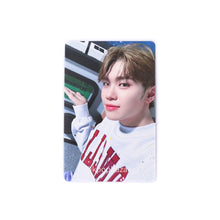 Load image into Gallery viewer, ZEROBASEONE &#39;Melting Point&#39; Apple Music Lucky Draw Benefit Photocard
