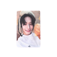 Load image into Gallery viewer, ZEROBASEONE &#39;Melting Point&#39; Apple Music Lucky Draw Benefit Photocard
