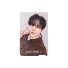 Load image into Gallery viewer, Stray Kids &#39;樂-STAR [ROCK-STAR]&#39; Soundwave Lucky Draw Round 2 Benefit Photocard
