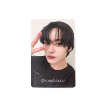 Load image into Gallery viewer, Stray Kids &#39;樂-STAR [ROCK-STAR]&#39; Soundwave Lucky Draw Round 2 Benefit Photocard
