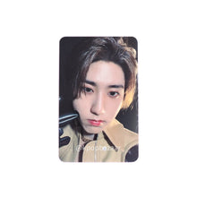 Load image into Gallery viewer, Stray Kids &#39;樂-STAR [ROCK-STAR]&#39; Lotte Duty Free POB Benefit Photocard
