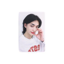 Load image into Gallery viewer, Stray Kids &#39;樂-STAR [ROCK-STAR]&#39; Withmuu POB Benefit Photocard
