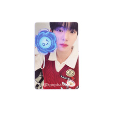 Load image into Gallery viewer, ZEROBASEONE Official Light Stick Withmuu POB Benefit Photocard
