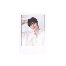 Load image into Gallery viewer, Stray Kids &#39;Perfect Day with SKZ&#39; 2024 Season&#39;s Greetings Soundwave POB Benefit Photocard
