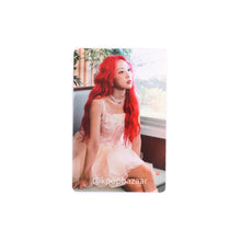Load image into Gallery viewer, LOONA &#39;Flip That&#39; Official Album Photocard
