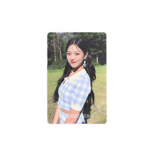 Load image into Gallery viewer, LOONA &#39;Flip That&#39; Official Album Photocard
