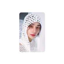 Load image into Gallery viewer, Stray Kids &#39;樂-STAR [ROCK-STAR]&#39; Soundwave POB Benefit Photocard
