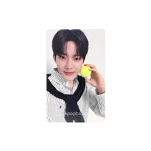 Load image into Gallery viewer, DAY6 &#39;Welcome to the Show&#39; Official MD Benefit Photocard
