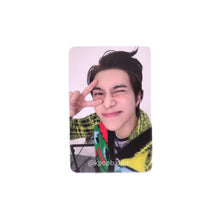 Load image into Gallery viewer, WayV &#39;Give Me That&#39; Apple Music POB Benefit Photocard
