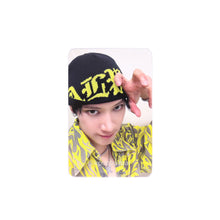 Load image into Gallery viewer, WayV &#39;Give Me That&#39; Apple Music POB Benefit Photocard
