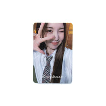 Load image into Gallery viewer, NMIXX NSWER 1st Generation Official Kit Photocard
