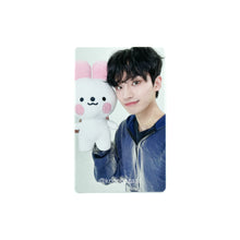 Load image into Gallery viewer, ONE PACT &#39;Moment&#39; B.STAGE Cafe Offline Benefit Photocard

