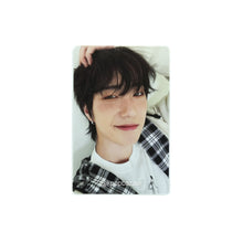 Load image into Gallery viewer, ONE PACT &#39;Moment&#39; Official Album Photocard
