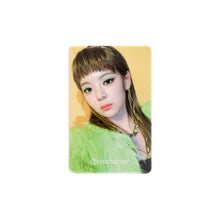 Load image into Gallery viewer, ITZY &#39;Guess Who&#39; Official Album Photocard
