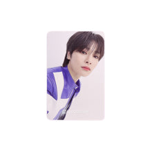 Load image into Gallery viewer, Stray Kids &#39;5-Star&#39; Official Digipack Album Photocard
