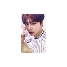 Load image into Gallery viewer, ZEROBASEONE &#39;Cinema Paradise&#39; Apple Music Zerose POB Benefit Photocard
