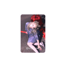 Load image into Gallery viewer, NMIXX &#39;Fe304: STICK OUT&#39; Apple Music Lucky Draw Benefit Photocard

