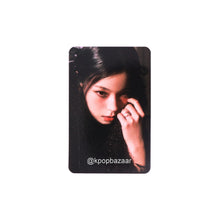 Load image into Gallery viewer, NMIXX &#39;Fe304: STICK OUT&#39; Apple Music Lucky Draw Benefit Photocard
