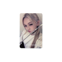 Load image into Gallery viewer, UNIS &#39;CURIOUS&#39; Jump Up VC Round 3 Benefit Photocard
