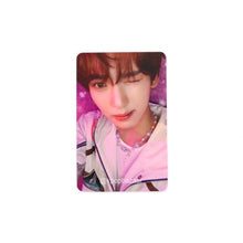 Load image into Gallery viewer, ZEROBASEONE &#39;Cinema Paradise&#39; Apple Music POB Benefit Photocard
