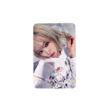 Load image into Gallery viewer, LE SSERAFIM &#39;CRAZY&#39; Soundwave Lucky Draw Round 1 Benefit Photocard
