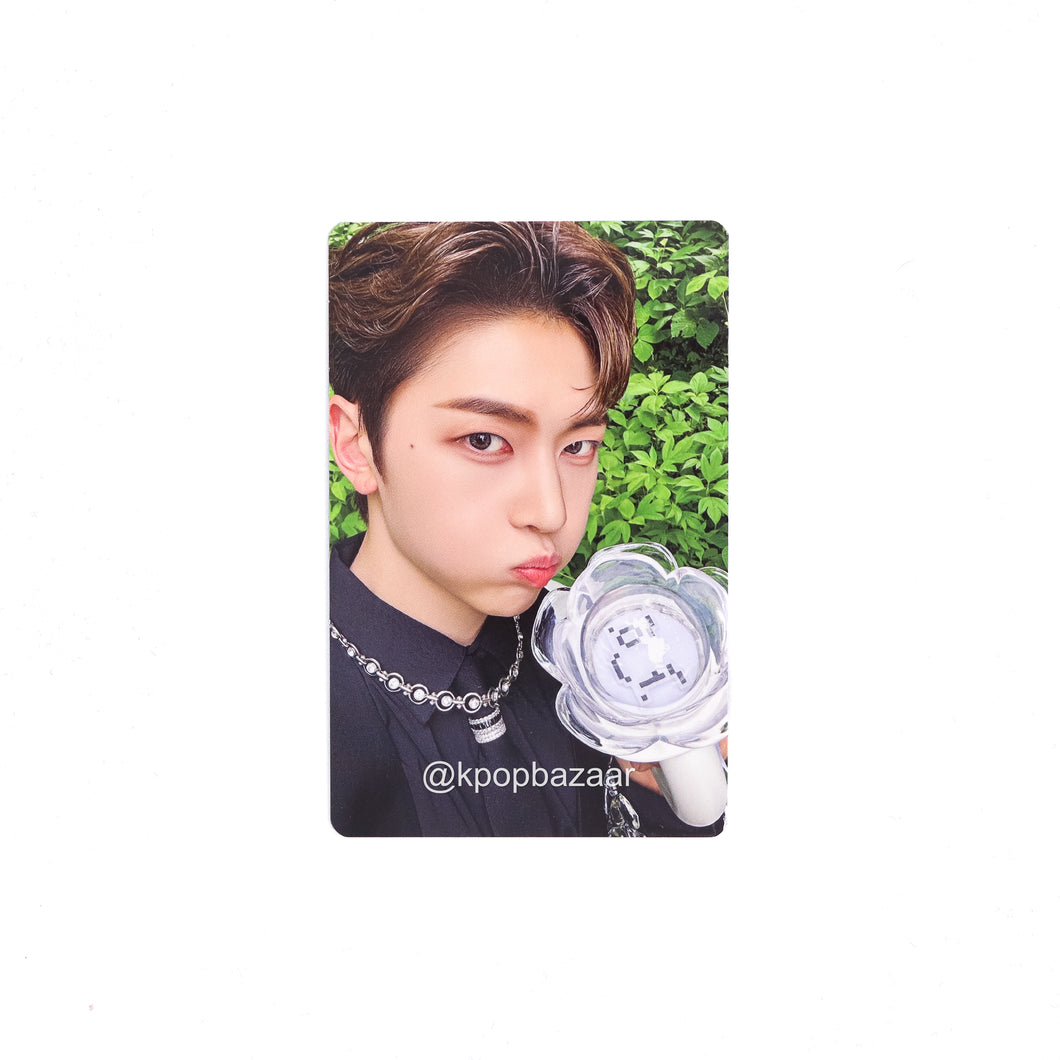 ZEROBASEONE 2024 THE FIRST TOUR 'TIMELESS WORLD' OFFICIAL MD Benefit Photocard