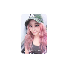Load image into Gallery viewer, aespa &#39;Whiplash&#39; Soundwave POB Benefit Photocard
