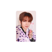 Load image into Gallery viewer, ATEEZ &#39;GOLDEN HOUR : Part.2&#39; Apple Music POB Benefit Photocard
