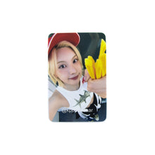 Load image into Gallery viewer, NMIXX &#39;Fe304: STICK OUT&#39; Soundwave FS Round 7 Photocard
